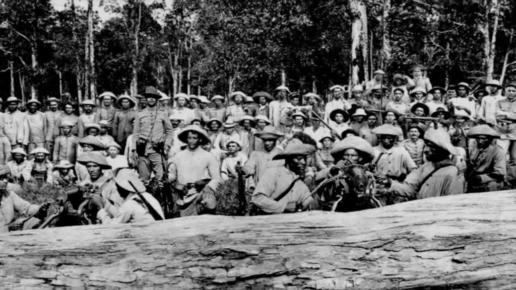 Tropas de infantaria na linha de frente na Guerra do Contestado