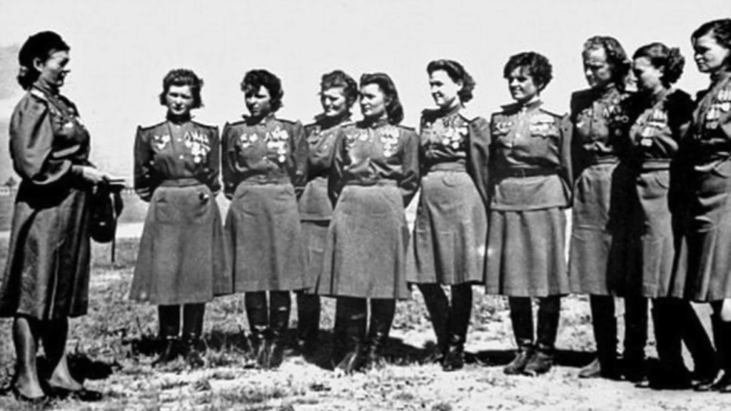 As buxas da noite, aviadoras soviéticas